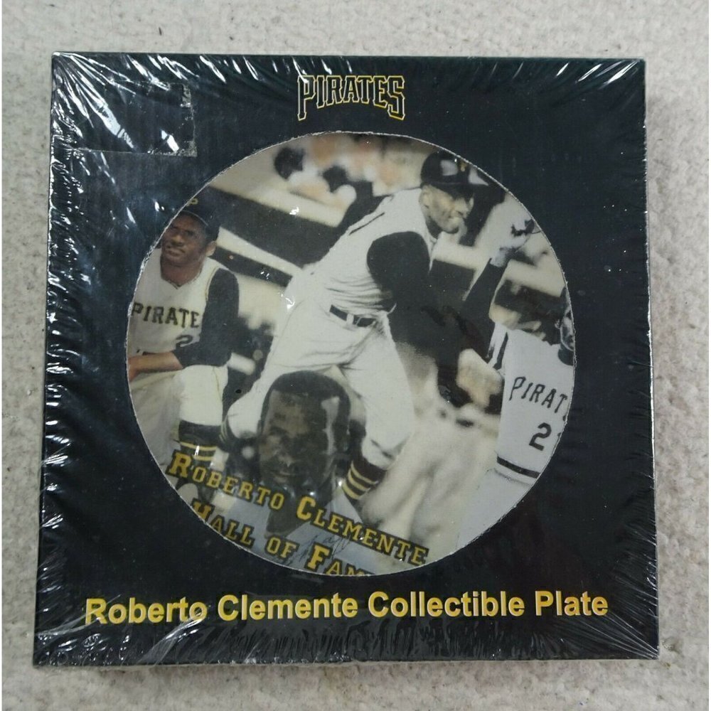 NEW Roberto Clemente Collectible Plate ~ Pittsburgh Pirates SEALED